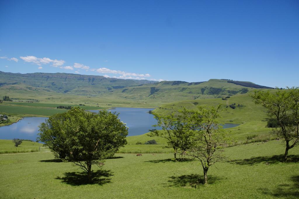 فيلا Treks, Trips And Trails Champagne Valley الغرفة الصورة